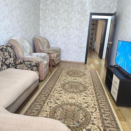 Apartment In 7 Mikrorayon Aktau  Exteriör bild